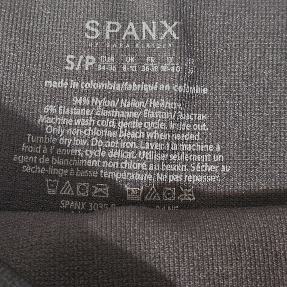 NEW Spanx  Small Petite  Black Camo Leggings Pants Shapewear ‎ LAURA of PEMBROKE - Picture 7 of 9